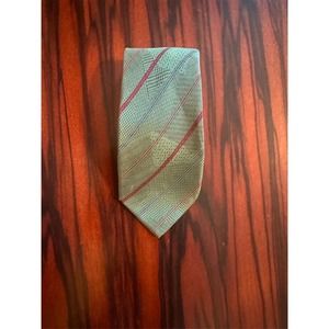 NWOT FENDI Green 100% Silk Red Stripe Tie